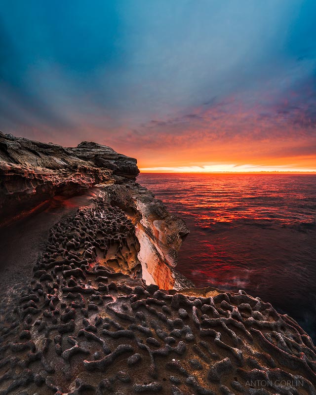 Maroubra Rock Pool Sea Cliff sunrise