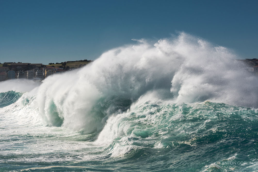 Bondi Beach massive wave